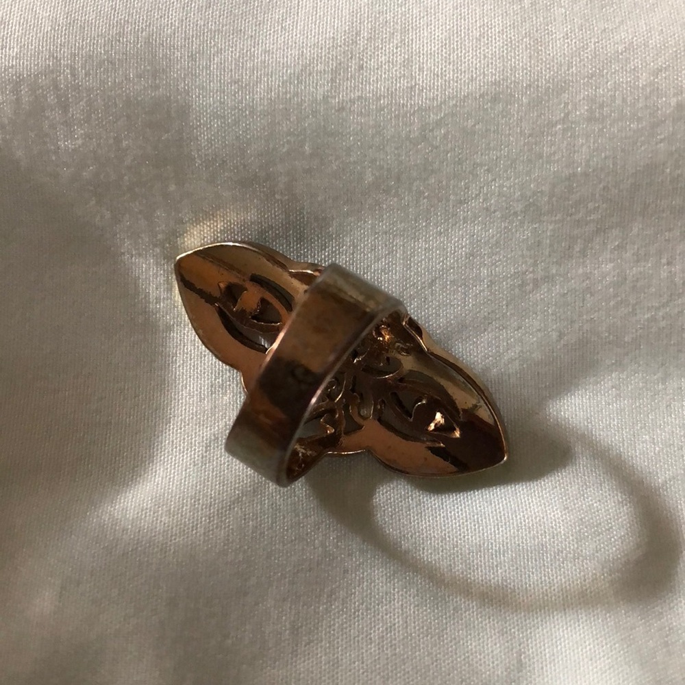 Ring - Picture 2 of 3